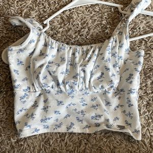 Hollister runched cropped tank top blue and white flower pattern